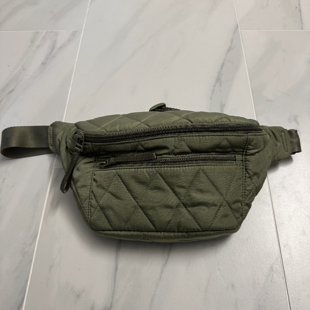 Vera Bradley Beltbag